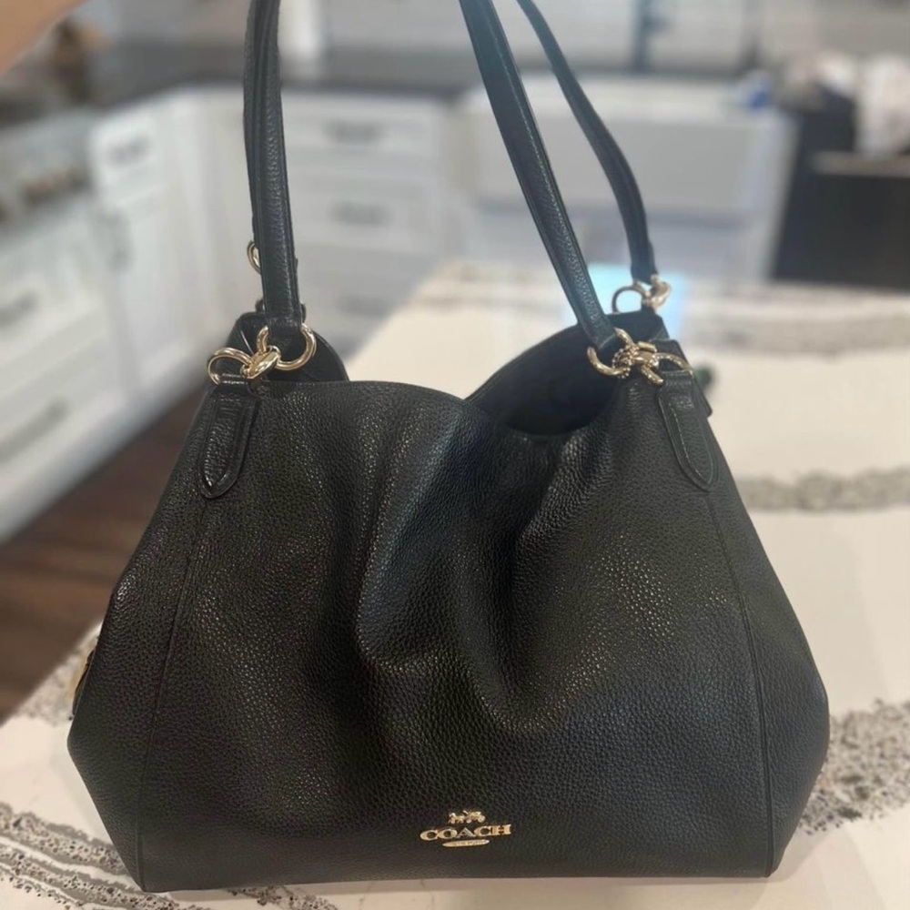 Coach bag!!
